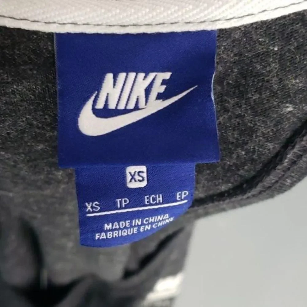 Nike heather grey